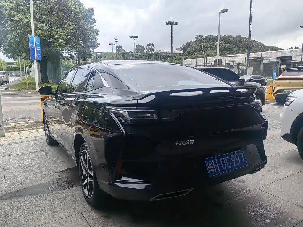 Aeolus Yixuan — миниатюра 5