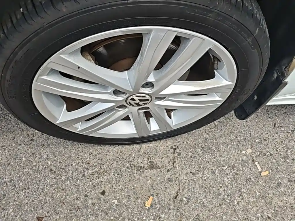 Volkswagen Sagitar — миниатюра 23