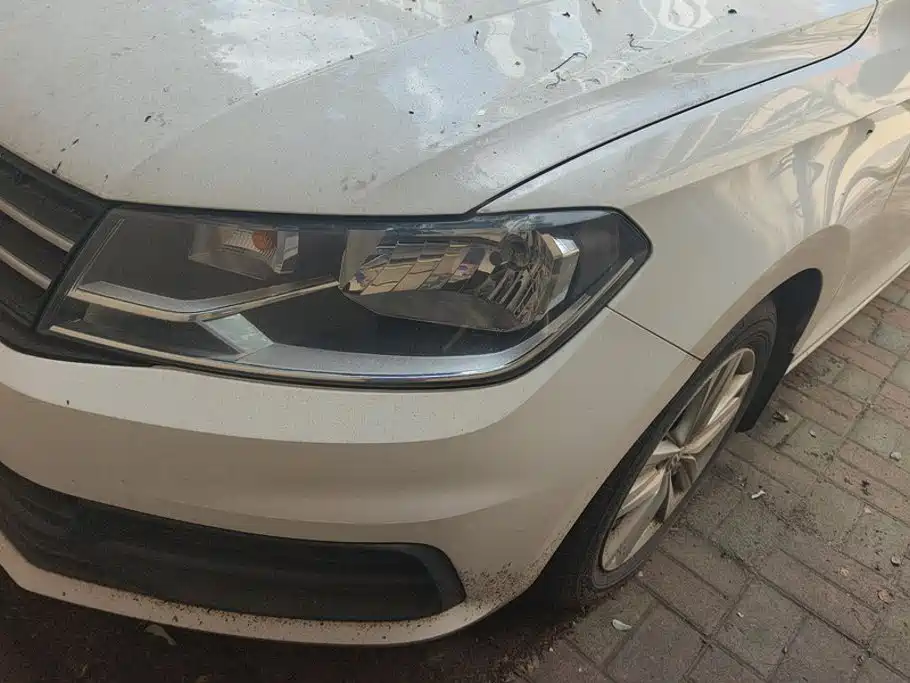 Volkswagen Santana — миниатюра 5
