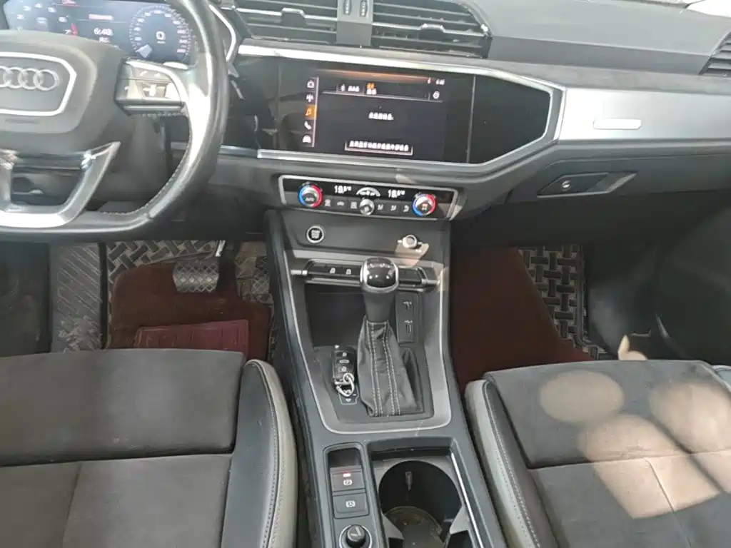 Audi Q3 — миниатюра 13