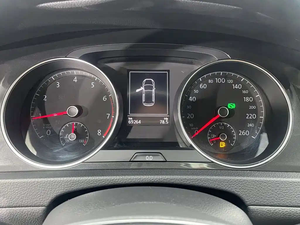 Volkswagen Golf — миниатюра 14