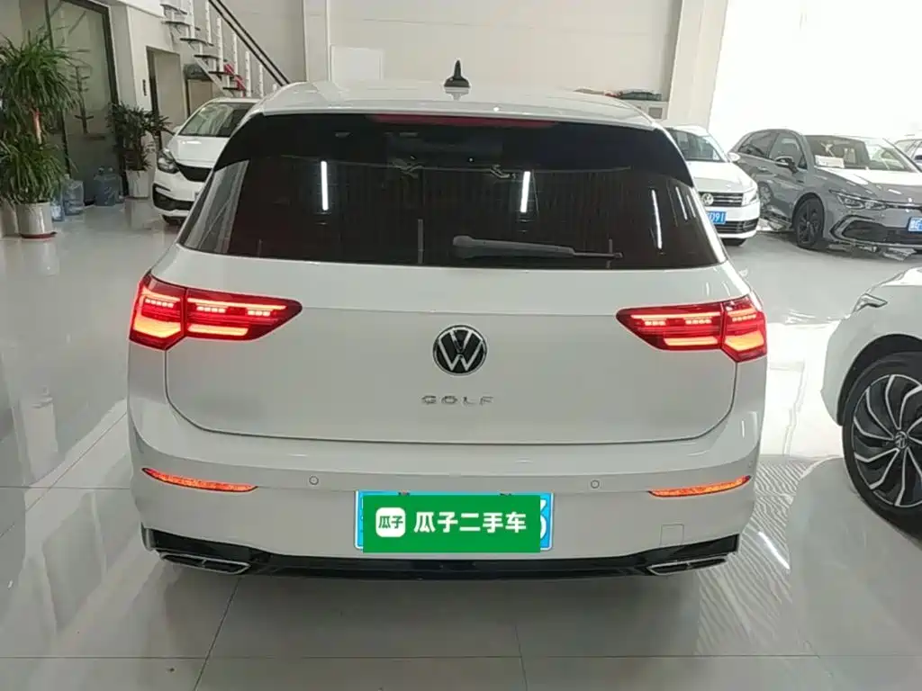 Volkswagen Golf — миниатюра 6