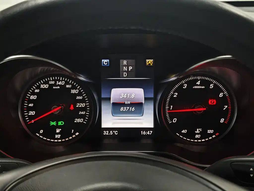 Mercedes-Benz GLC — миниатюра 13