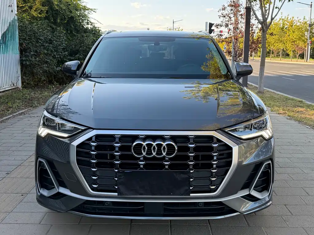 Audi Q3 — миниатюра 2