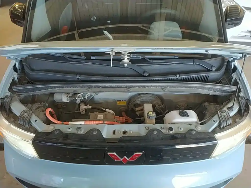 Wuling MINIEV — миниатюра 20