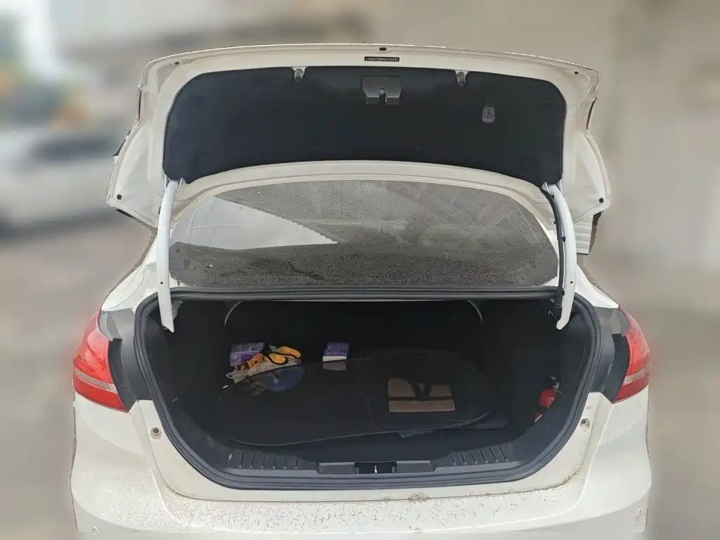 Ford Focus — миниатюра 10