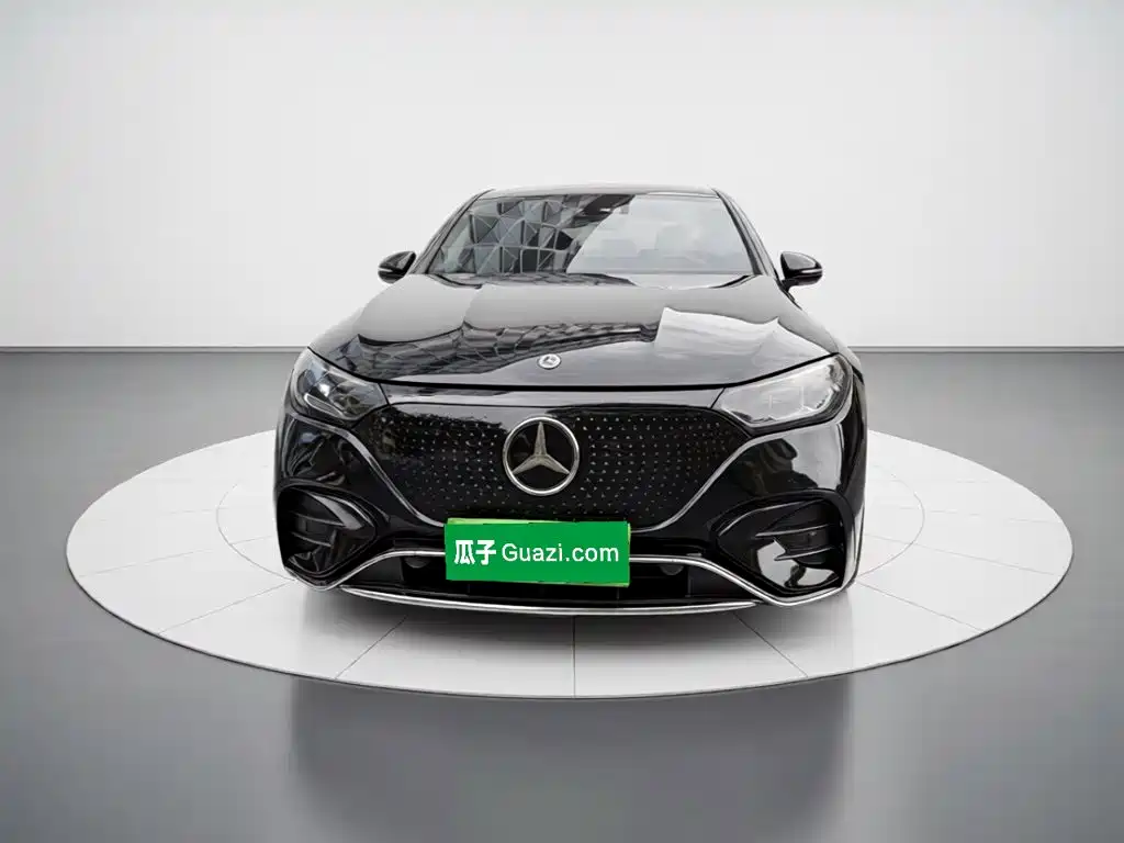 Mercedes-Benz EQE SUV — миниатюра 24