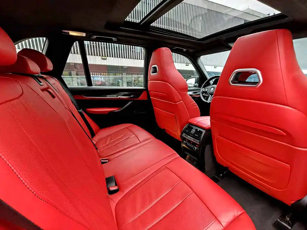 BMW X5 M — миниатюра 13
