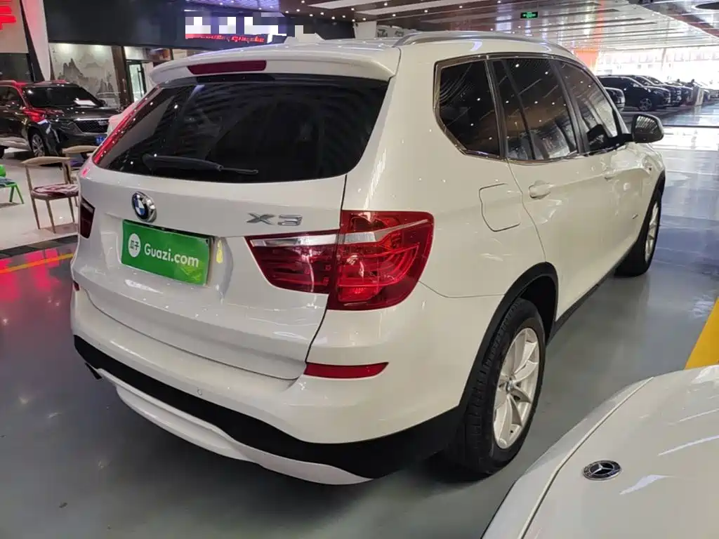 BMW X3 (Import) — миниатюра 7
