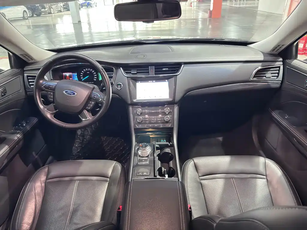 Ford Taurus — миниатюра 9