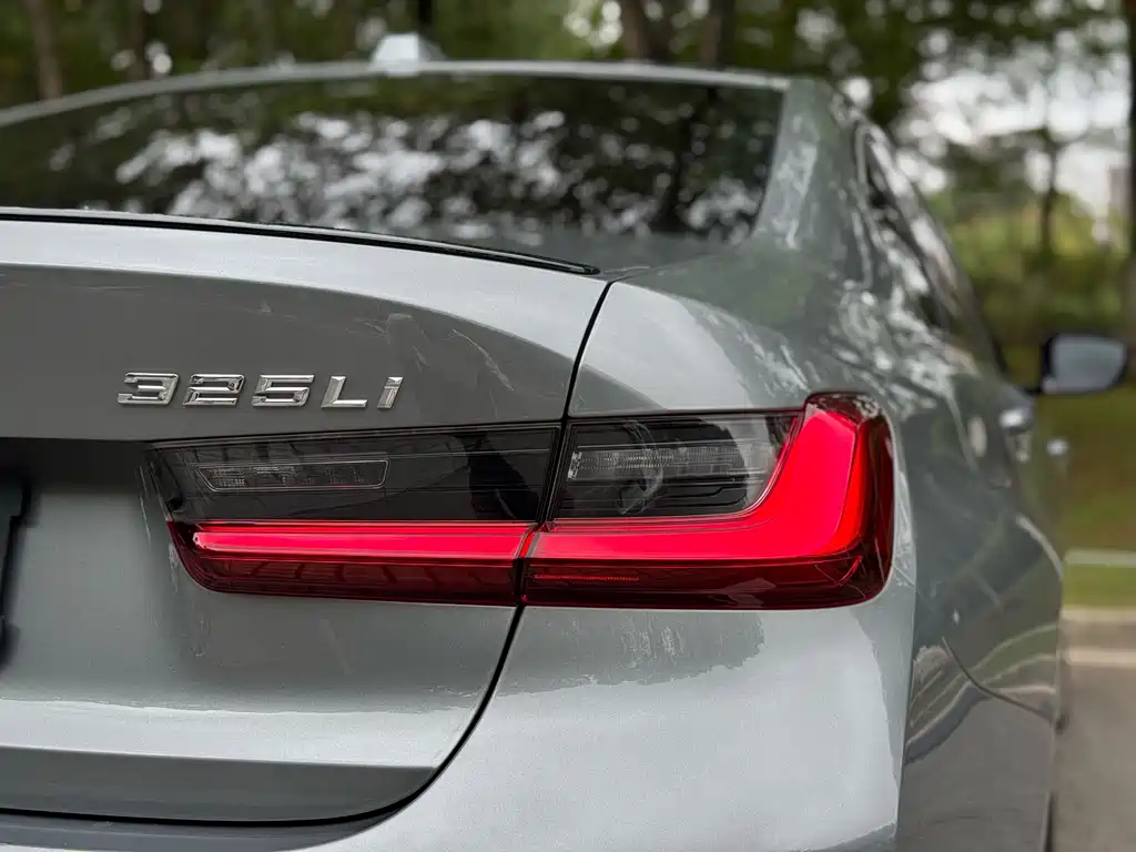 BMW 3 Series — миниатюра 16