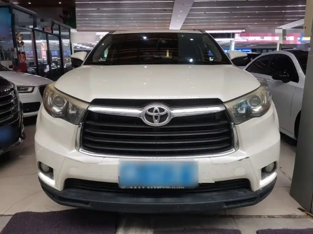 Toyota Highlander — миниатюра 3