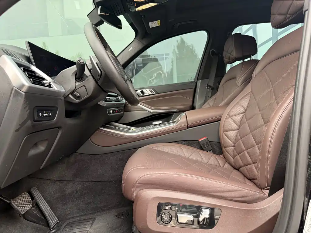 BMW X5 — миниатюра 10