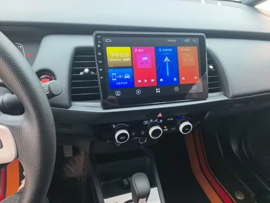 Honda Fit — миниатюра 13