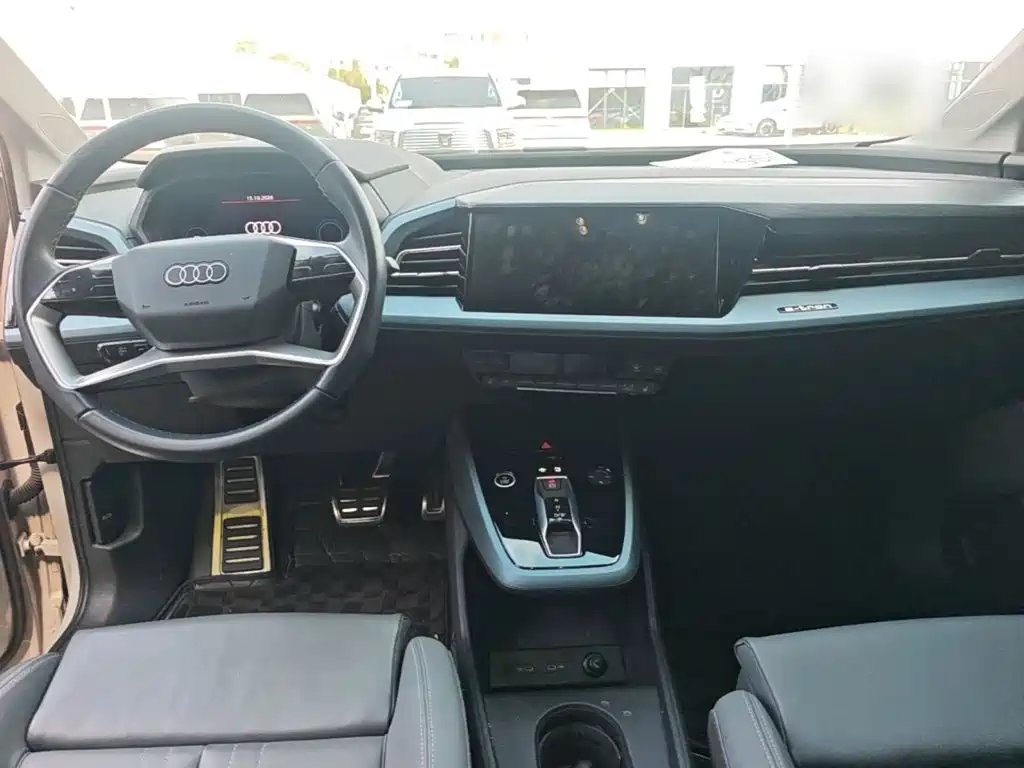 Audi Q5 e-tron — миниатюра 14