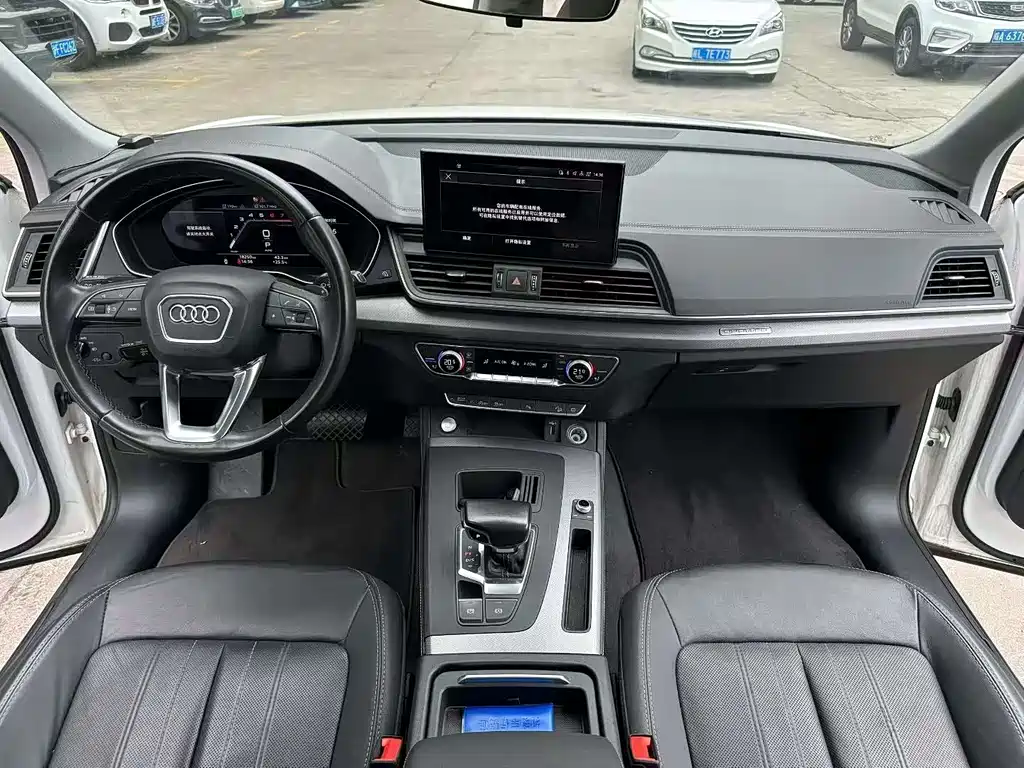 Audi Q5L — миниатюра 5