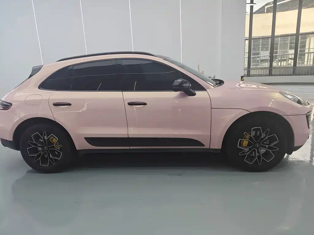 Porsche Macan — миниатюра 4