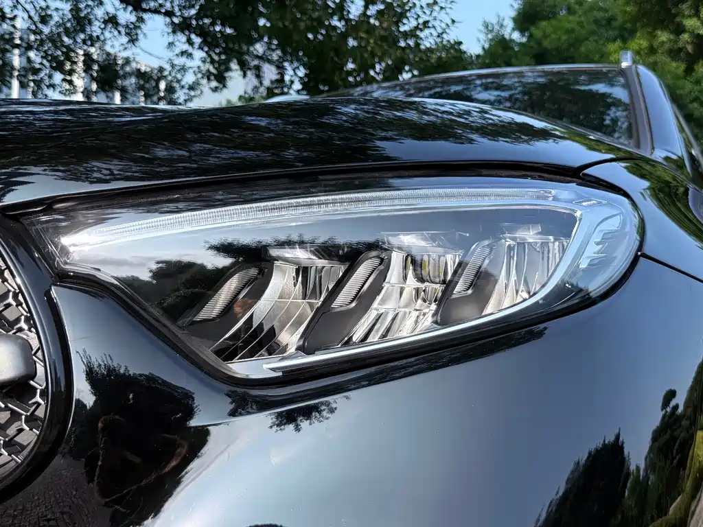 Mercedes-Benz GLC — миниатюра 13