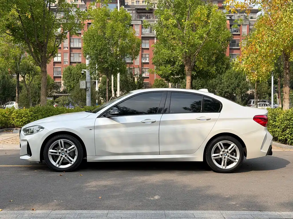 BMW 1 Series — миниатюра 7