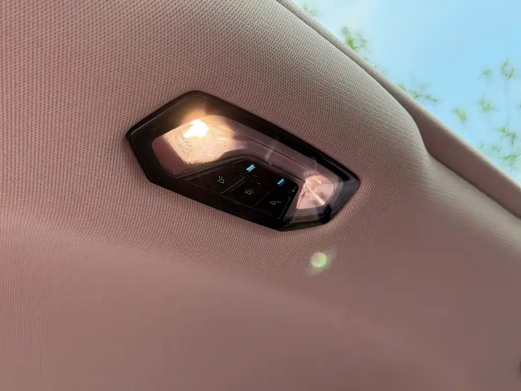 BMW i3 — миниатюра 14