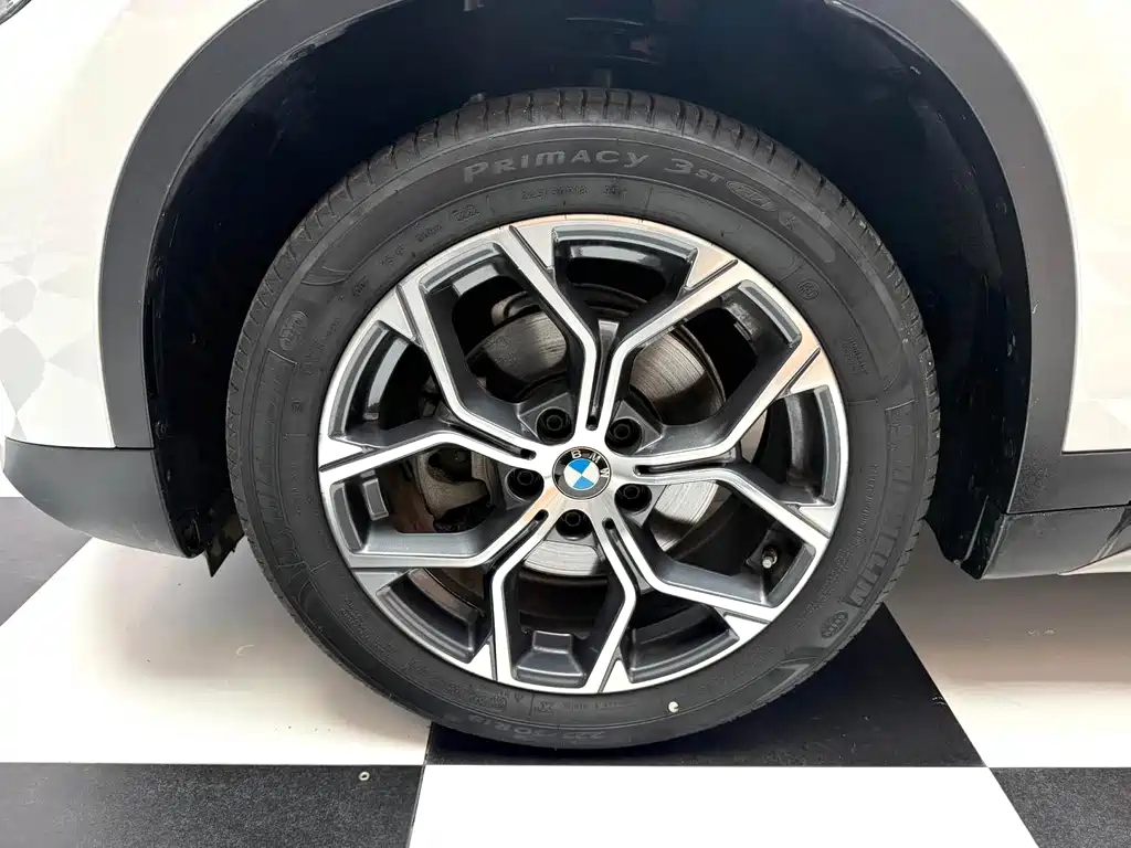 BMW X1 — миниатюра 4