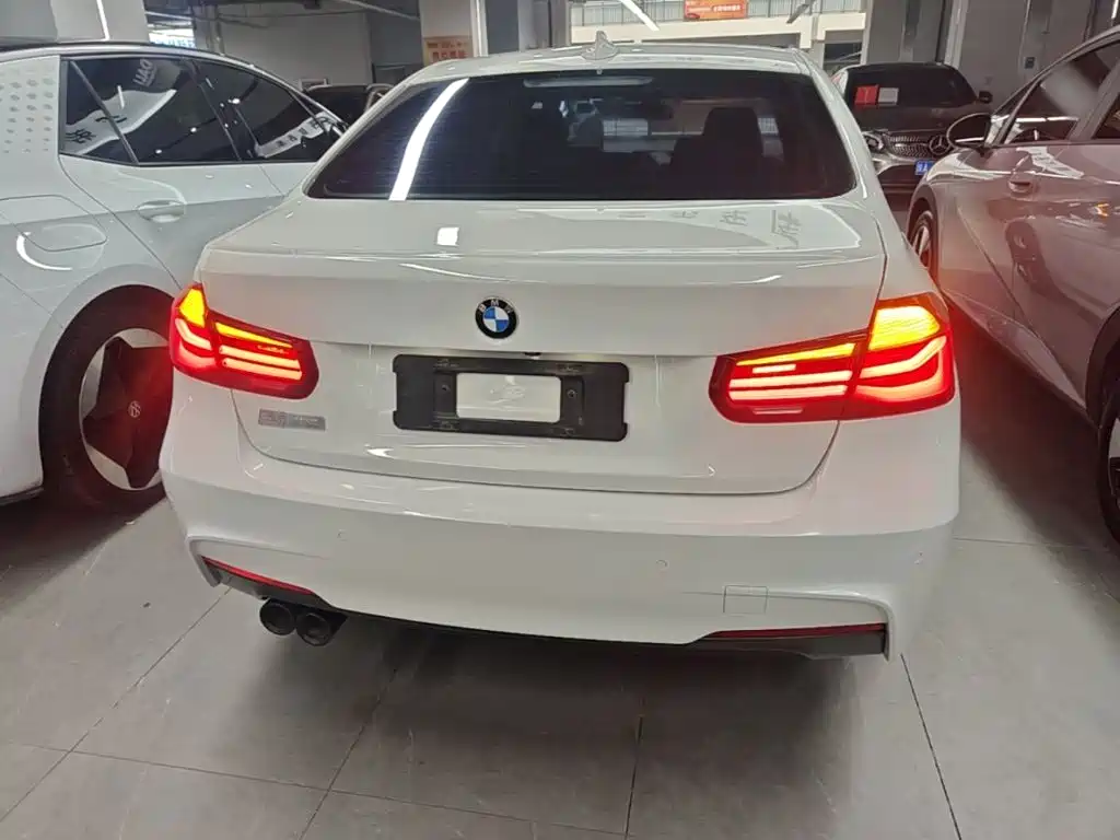BMW 3 Series — миниатюра 6