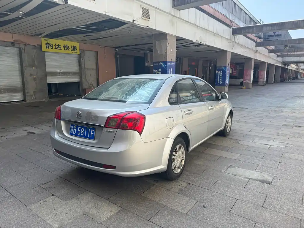 Buick Excelle — миниатюра 10