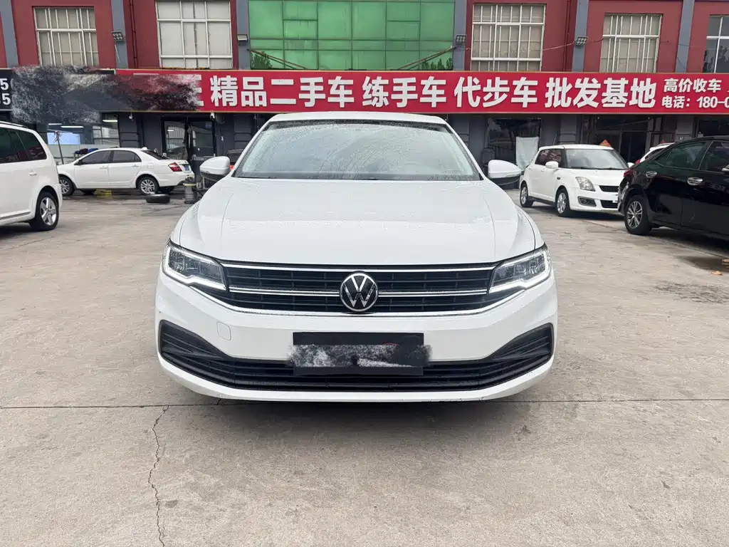 Volkswagen Bora — миниатюра 2