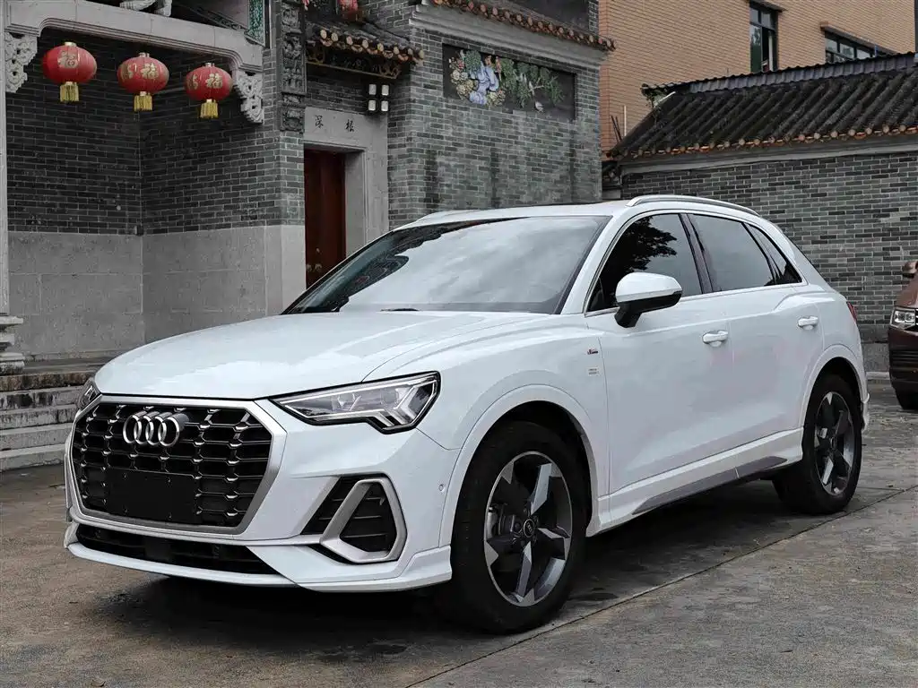 Audi Q3 2023