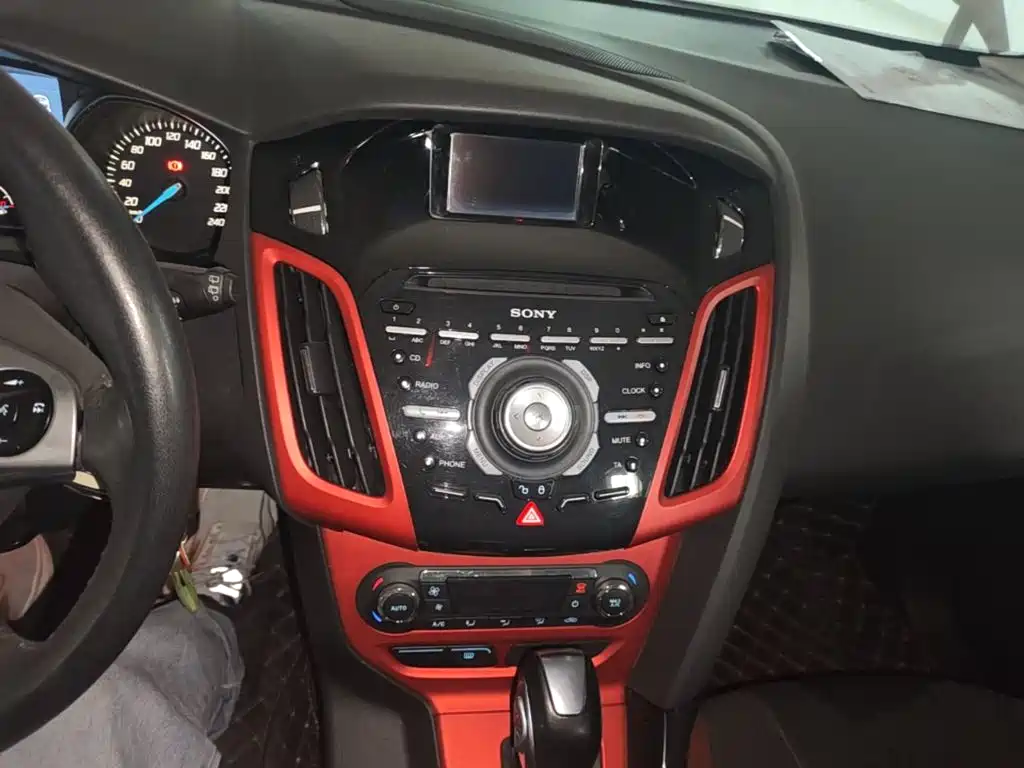 Ford Focus — миниатюра 13