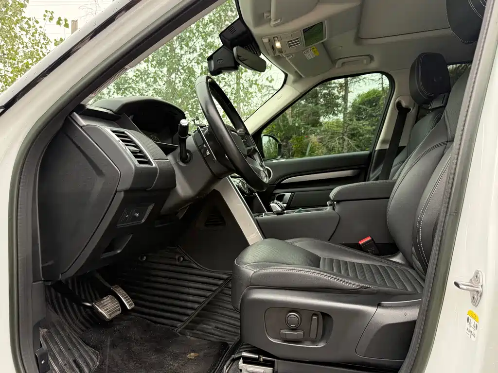 Land Rover Discovery — миниатюра 10