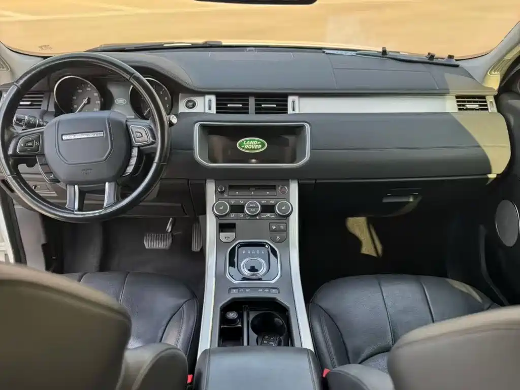 Land Rover Evoque — миниатюра 5