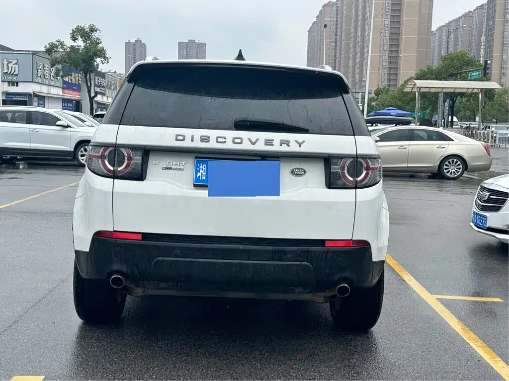 Land Rover Discovery Sport — миниатюра 10