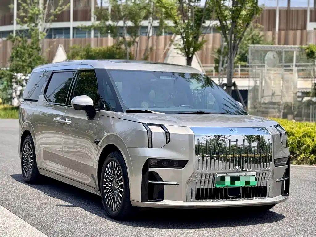 ZEEKR EXTREME KRYPTON 009