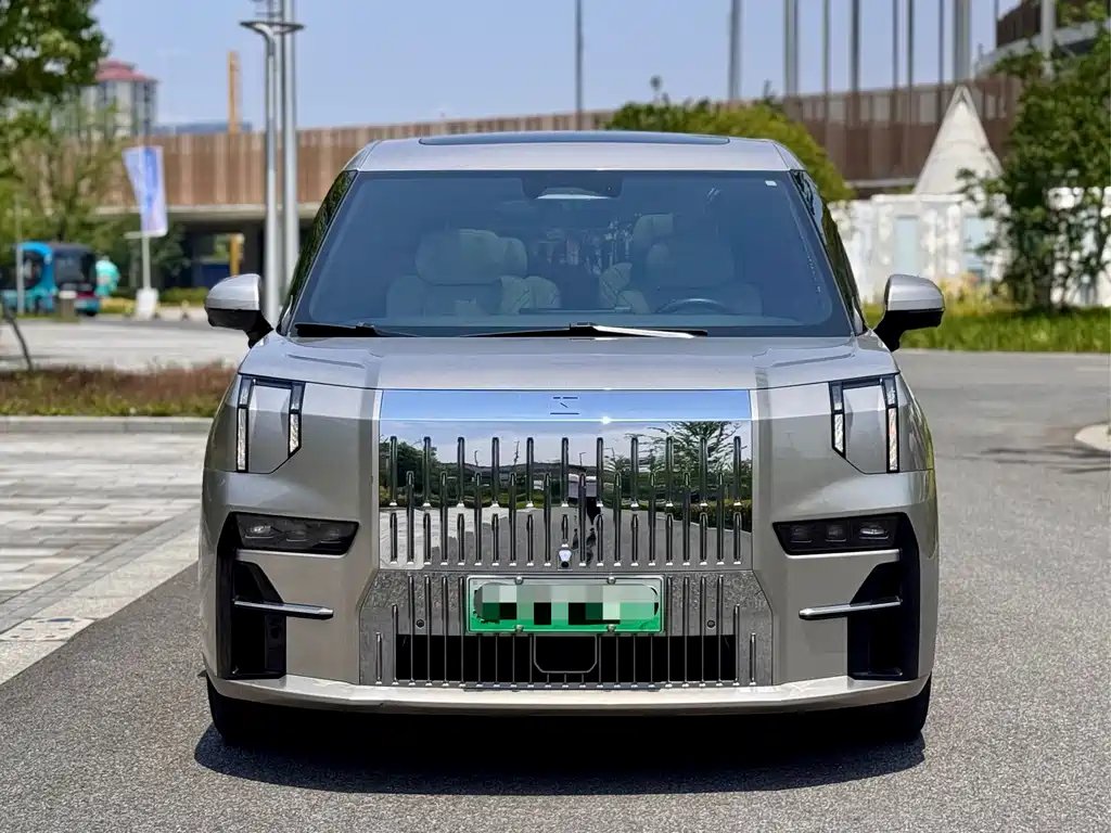 ZEEKR EXTREME KRYPTON 009