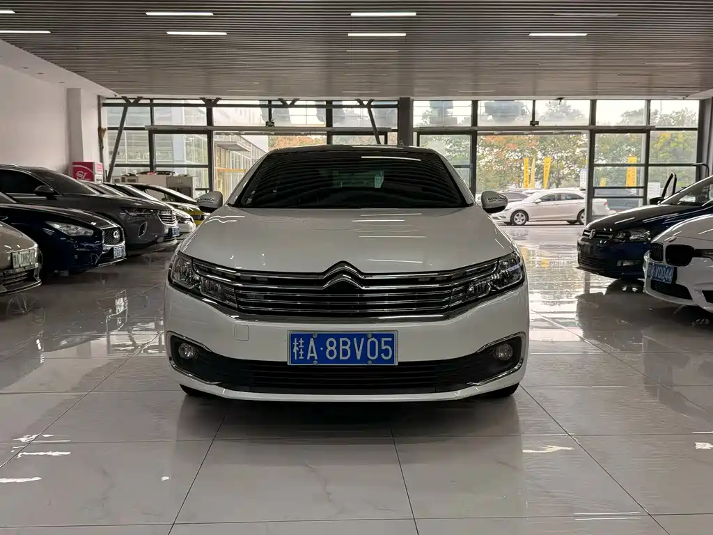 Citroen C6 — миниатюра 2
