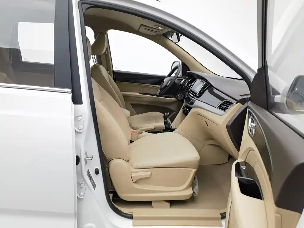 Baojun 730 — миниатюра 23