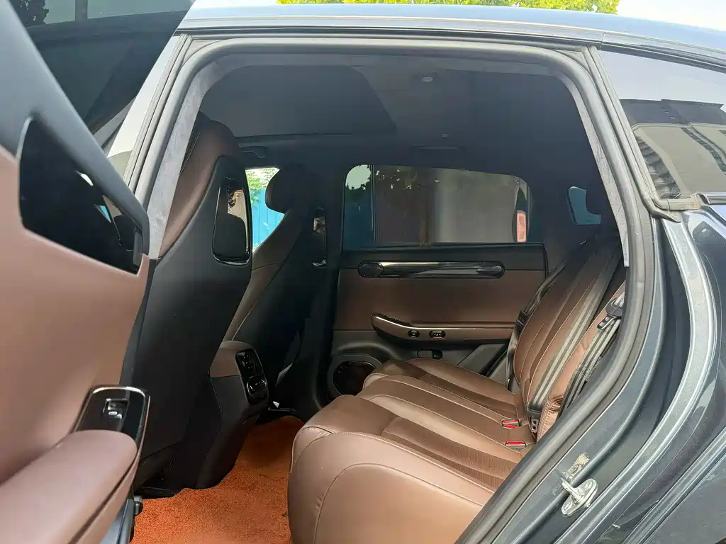 Leapmotor Leapmotor C01 — миниатюра 6