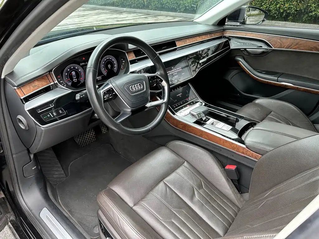 Audi A8 — миниатюра 9