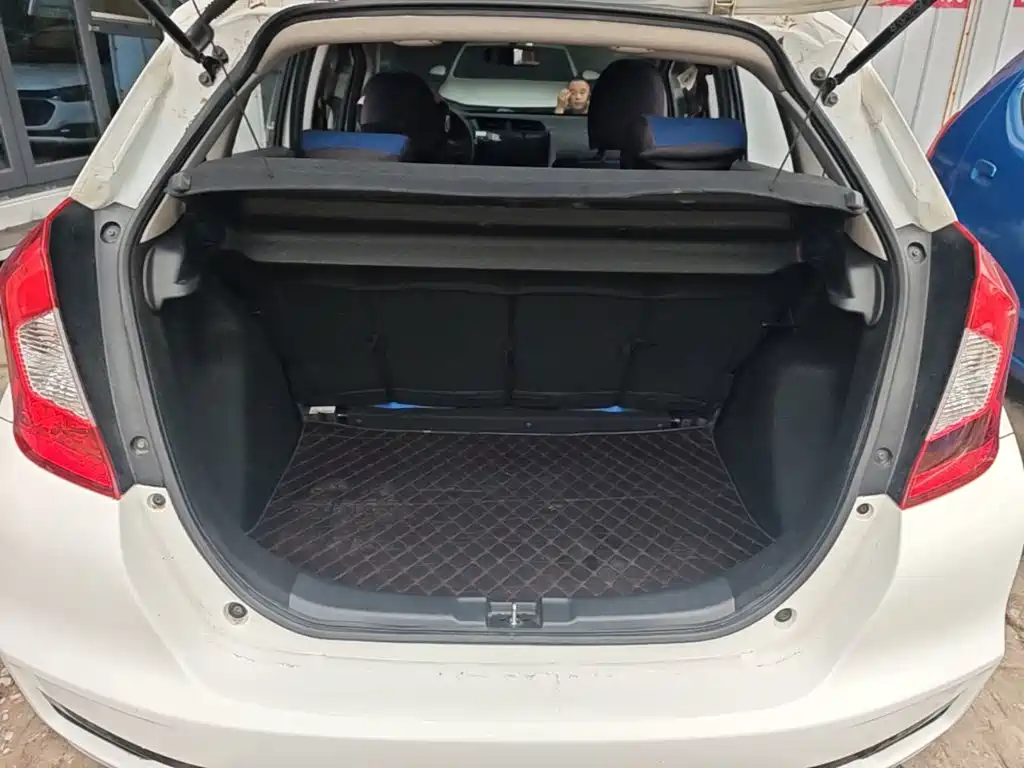 Honda Fit — миниатюра 19