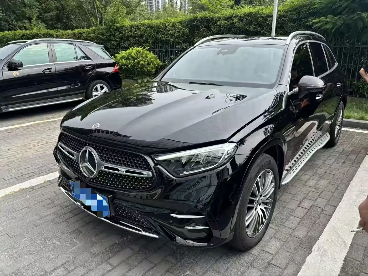 奔驰GLC 2025款 GLC 300 L 4MATIC 动感型 5座 2024