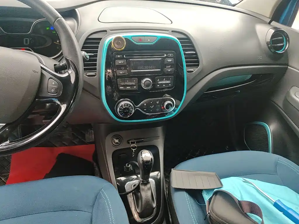 Renault Captur — миниатюра 13