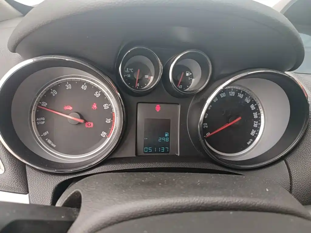 Buick Encore — миниатюра 12