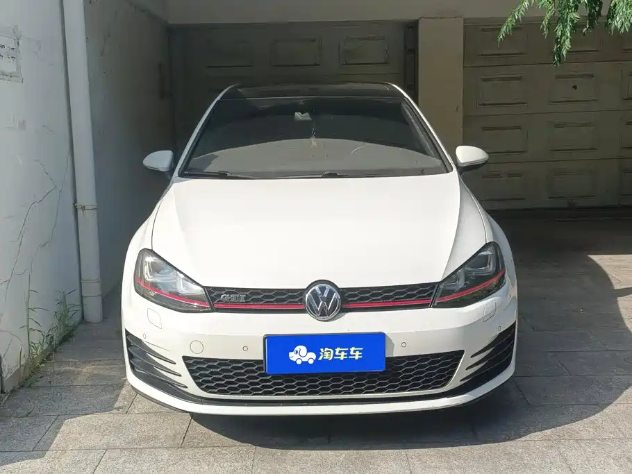 Volkswagen Golf GTI — миниатюра 2