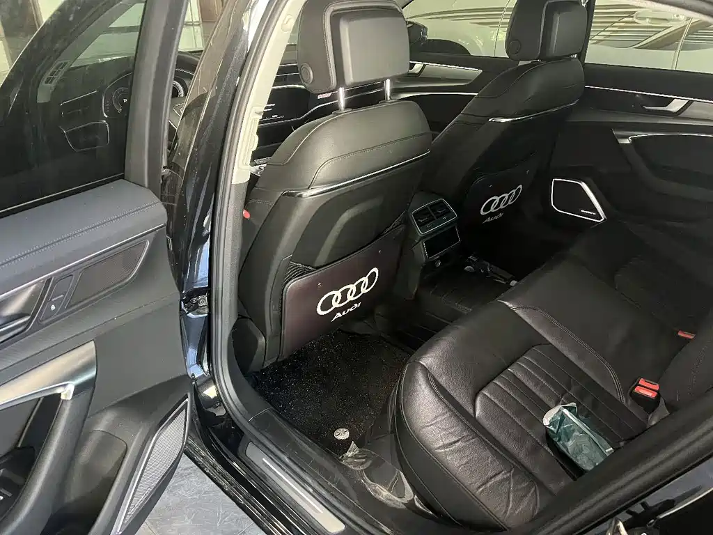 Audi A6L — миниатюра 6