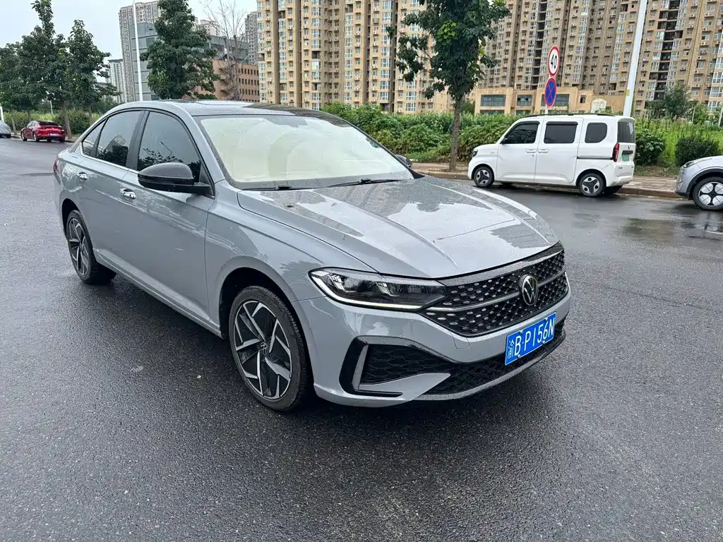 Volkswagen Lavida — миниатюра 3