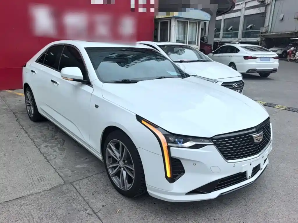Cadillac CT4 — миниатюра 4