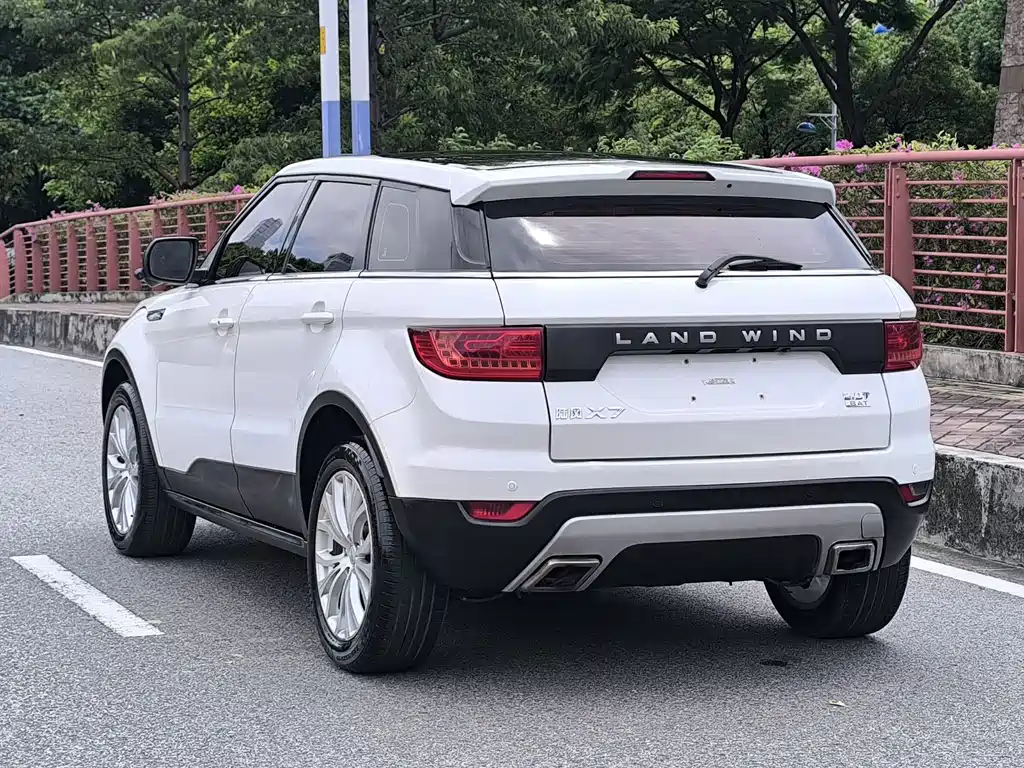 Landwind Landwind X7 — миниатюра 6
