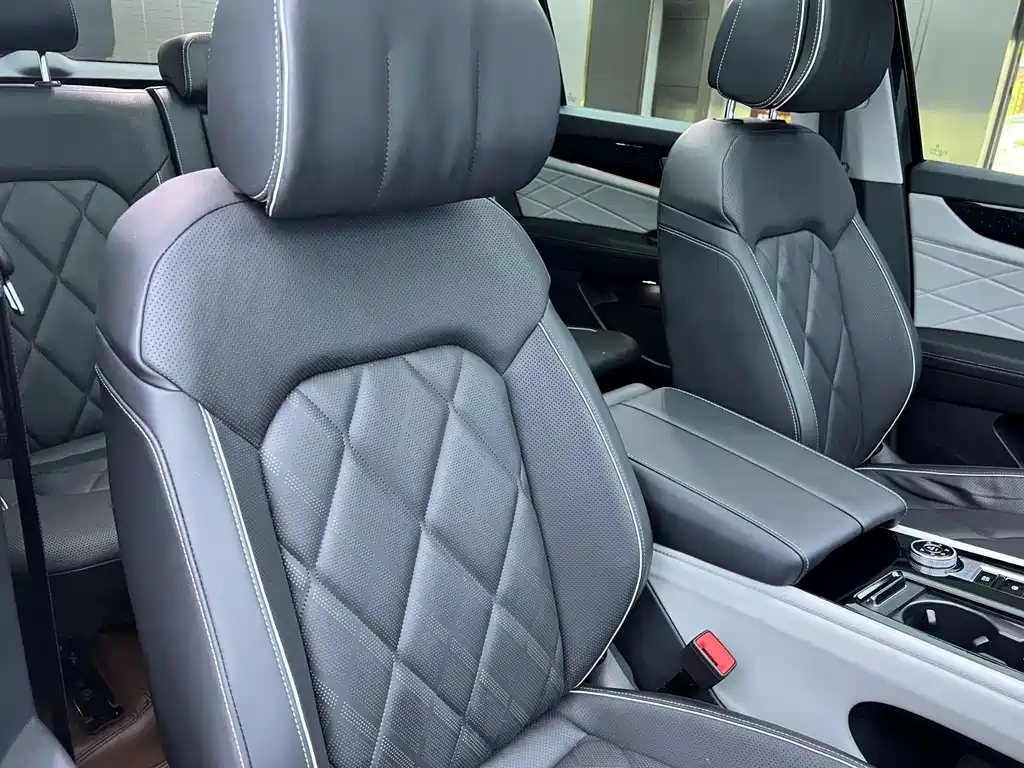 Volkswagen Teramont — миниатюра 12