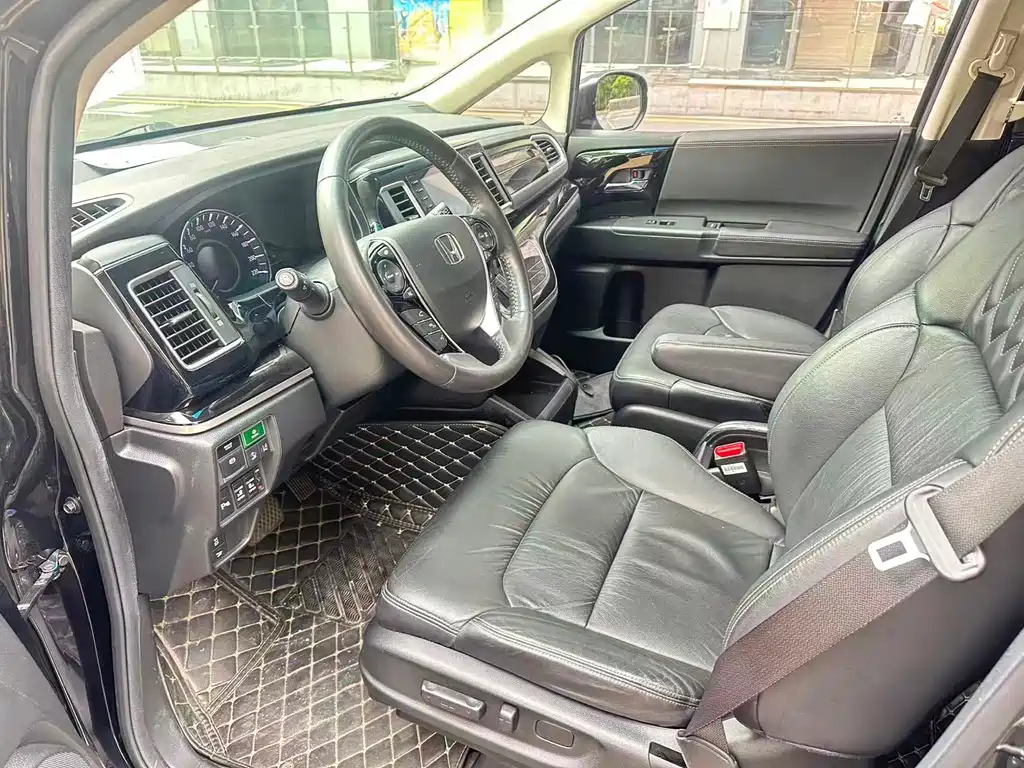 Honda Elysion 2019 2.0L Luxury